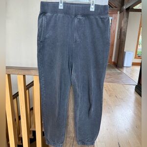 Cuts Clothing Mens Distressed Gray Joggers, Size Medium